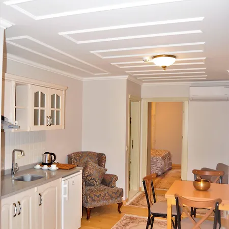 Emil House Apart Otel 2*